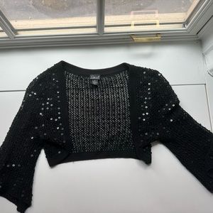 Elegant top with sequin for your little black dress